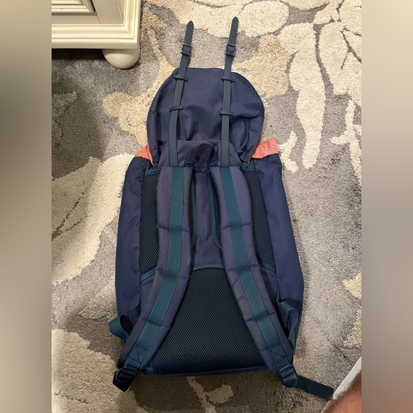 Herschel Little America Backpack - Picture 3 of 5